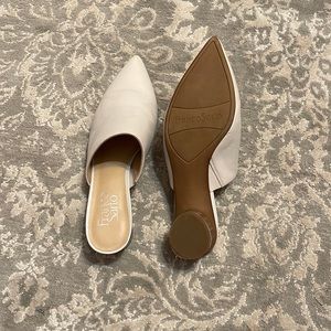 Franco Sarto shoe; size 6